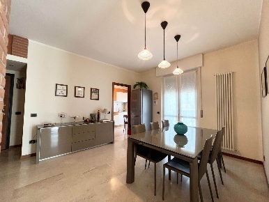 Foto Appartamento a Canonica d'Adda Centro di 110 m² con 3 locali