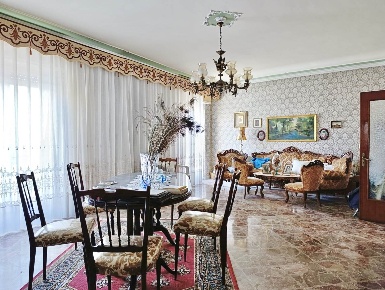 Foto Appartamento in corso matteo renato imbriani 210, Trani di 177 m²