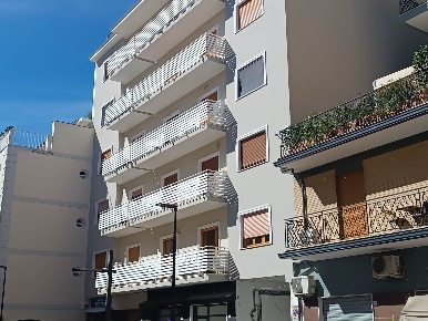 Foto Appartamento in Via Tanucci 73, Caserta Corso Trieste di 90 m²