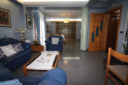 Foto Casa indipendente in VIA DUCA DEGLI ABRUZZI, Carlentini Centro