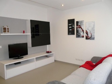 Foto Villa a schiera a Viareggio Centro di 90 m² con 4 locali in vendita