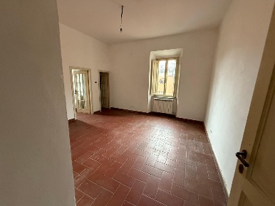 Foto Appartamento a San Giuliano Terme San Giuliano Terme Paese di 117 m²