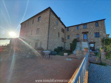 Foto Rustico a Asciano di 75 m² con 4 locali in vendita