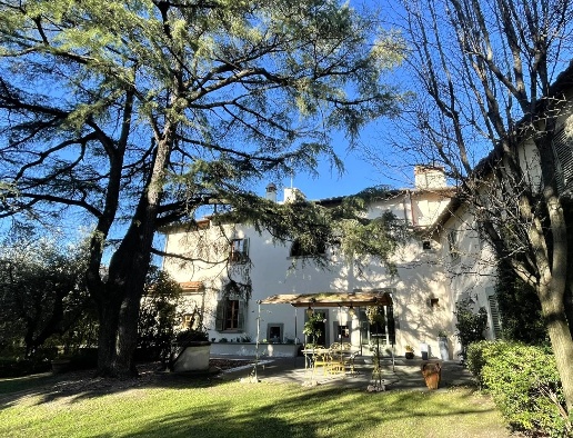 casa indipendente in vendita ad Empoli in zona Cortenuova