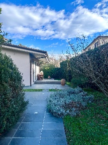 Foto Villa unifamiliare a Carrara Fontia, Fossola, Fossone di 142 m²