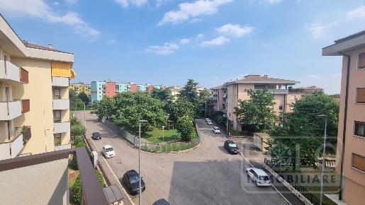 Foto Appartamento in Via Monte Tesoro, Verona San Michele Extra di 133 m²