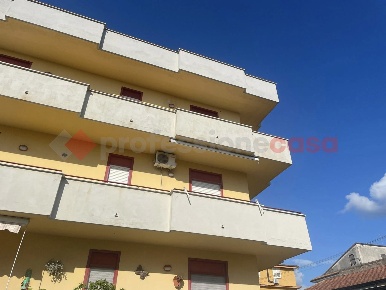 Foto Appartamento in Via Arbustella snc, Vitulazio di 100 m² con 3 locali