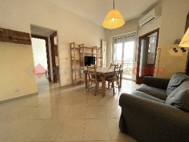 Foto Appartamento in Via Pascoli 5, Cesano Boscone Centro di 55 m²