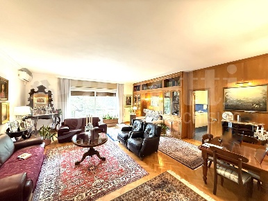 Foto Appartamento in Via Andrea del Castagno 108, Roma Tintoretto di 195 m²