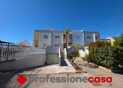 Foto Villa a schiera in Viale Europa 135, Taranto Talsano - San Donato