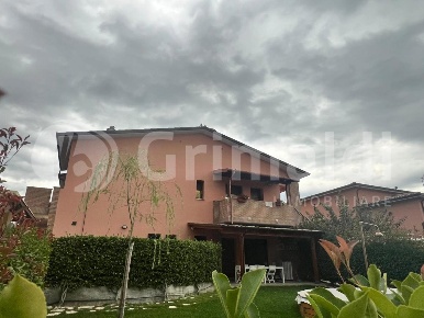 Foto Appartamento in dei loggi, Magione di 99 m² con 3 locali in vendita