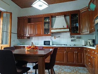 Foto Appartamento a Certaldo Centro di 150 m² con 7 locali in vendita