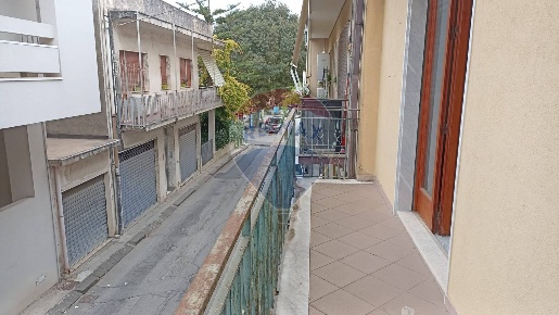 Foto Casa indipendente a Giarratana di 100 m² con 5 locali in vendita