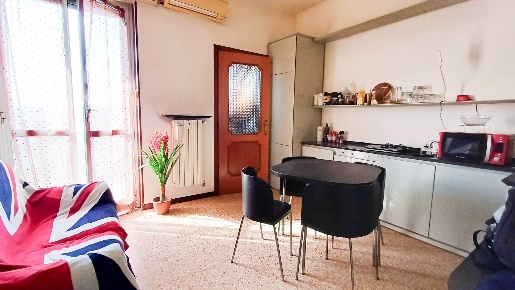 Foto Appartamento in VIALE ROMAGNA, Cologno Monzese Centro di 47 m²