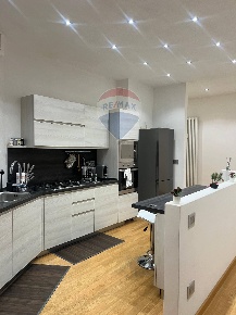 Foto Appartamento in VIA MANTOVA, Parma San Lazzaro di 112 m² con 3 locali