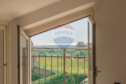 Foto Attico in Via Jonica, Montalto di Castro Centro di 75 m² con 3 locali