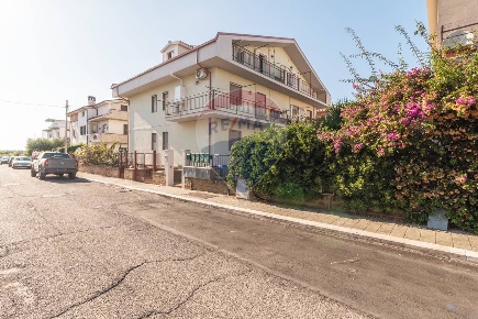 Foto Attico in Via Jonica, Montalto di Castro Centro di 75 m² con 3 locali