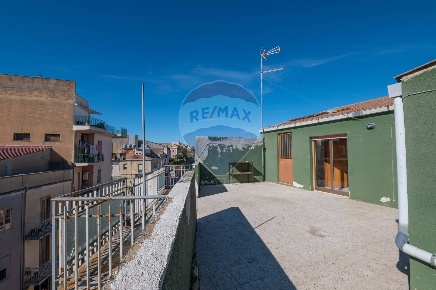 Foto Attico in via madonna della via, Caltagirone Centro di 142 m²