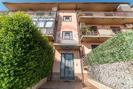 Foto Appartamento in via quattro novembre 138/o, Aci Catena Centro