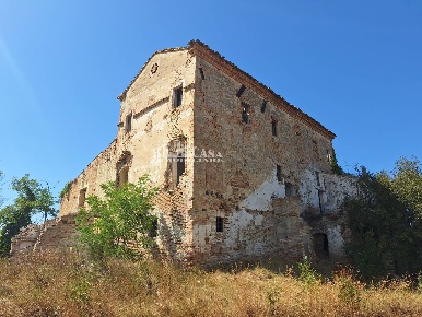Foto Rustico in contrada collenavicchio, Monteprandone di 870 m² in vendita