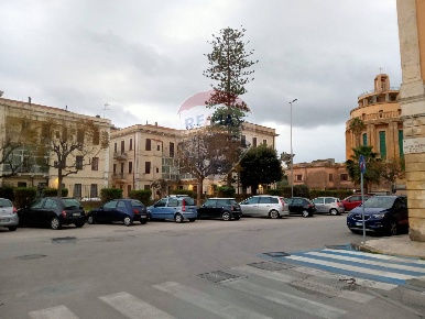 Foto Ufficio in Via Re Ierone I, Siracusa Gelone - Cadorna di 163 m²