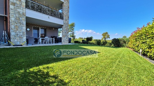 Foto Appartamento in Via Pastore, Peschiera del Garda Centro di 152 m²