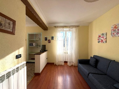 Foto Appartamento in Via Giuseppe Garibaldi, Pieve di Teco Centro di 65 m²