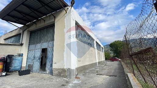 Foto Locale commerciale in CONTRADA SAN FRANCESCO, Francavilla di Sicilia