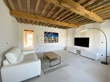 Foto Casa indipendente in VIA DEI LECCI, Viareggio di 118 m² con 6 locali