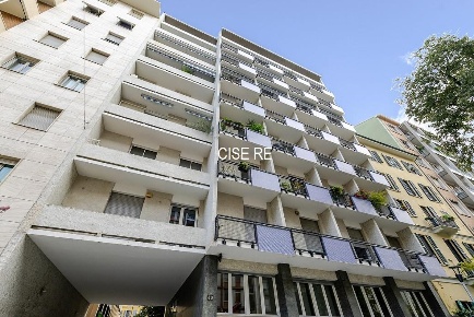 Foto Appartamento in VIA DE AMICIS, Milano Sant'Ambrogio di 120 m²