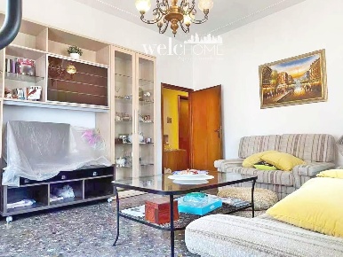 Foto Appartamento a Prato Sacrocuore di 100 m² con 5 locali in vendita