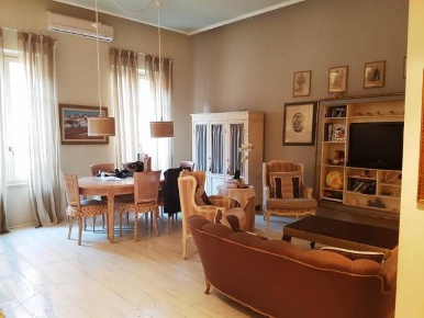 Foto Appartamento a Siena Piazza del Campo - Duprè di 178 m² con 7 locali