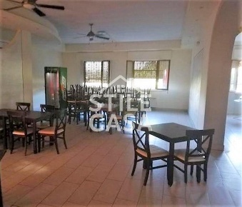 Foto Locale commerciale a Altopascio Altopascio Centro di 430 m² in vendita