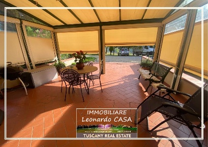 Foto Villa a schiera a Cerreto Guidi Centro di 190 m² con 7 locali