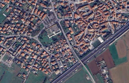 Foto Negozio in Via Fratelli Maccarini, Osio Sopra di 72 m² con 1 locali