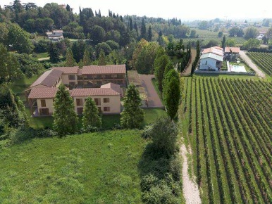 Foto Appartamento in TENDE 10, Lazise di 93 m² con 3 locali in vendita