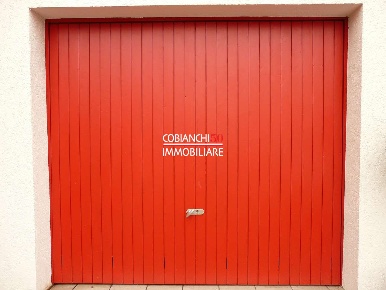 Foto Box in Via Fabio Filzi, Verbania Intra di 14 m² con 1 locali