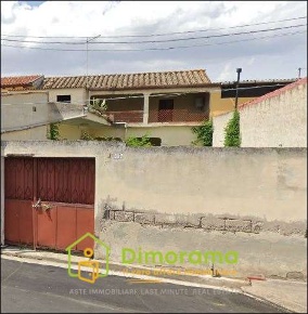 Foto Casa indipendente in VIA CENTRALE 110, Decimoputzu di 165 m²