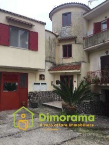 Foto Appartamento in Via Ruocco n.15, Marano di Napoli Torre Caracciolo