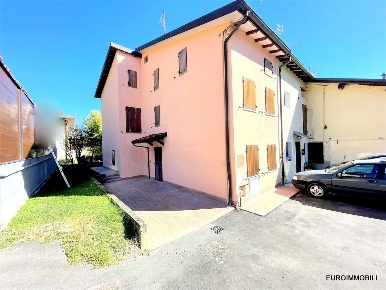 Foto Appartamento in Via Bocca Di Strada, Traversetolo Centro di 121 m²