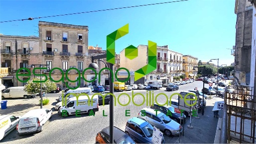 Foto Appartamento a Siracusa di 175 m² con 5 locali in vendita