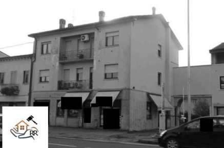 Foto Appartamento in Via Strà  102, Caldiero Centro di 55 m² con 3 locali