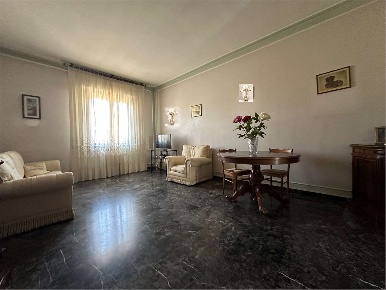 Foto Appartamento in via parenti, Castelfranco Emilia Centro di 105 m²