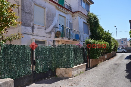 Foto Appartamento in Via Sant'Abbondio 32, Pompei Centro di 120 m²