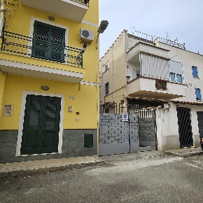 Foto Magazzino in Vicolo Buffa SNC, Palermo Partanna di 600 m² con 1 locali