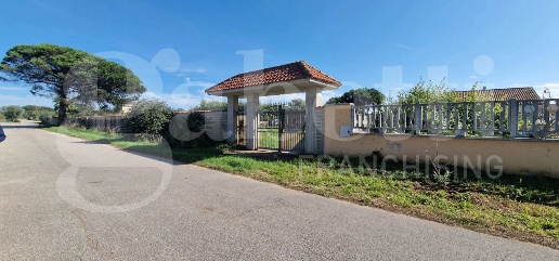 Foto Terreno residenziale in Via CHIANCIANO snc, Nettuno di 1495 m²