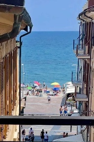 Foto Appartamento in Via Libertà, Ceriale Centro di 45 m² con 2 locali