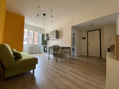 Foto Appartamento in Via Pordenone 19, Milano Udine di 65 m² con 2 locali