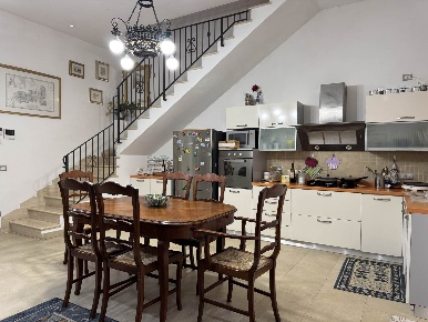 Foto Appartamento a San Vincenzo Centro di 140 m² con 5 locali in vendita