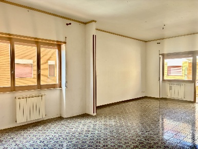 Foto Appartamento a Tarquinia Paese di 120 m² con 6 locali in vendita